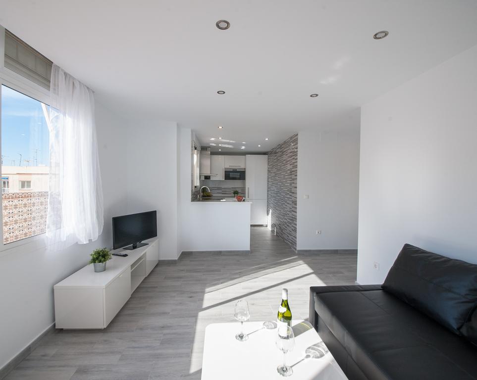 El Ancla Apartment ฟูเอนฮิโรลา ภายนอก รูปภาพ